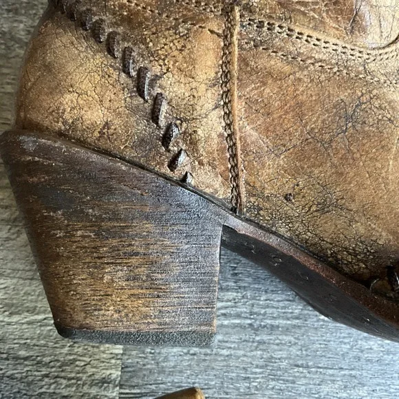 Corral Women's Aztec Embroidered Cowgirl Boot Snip Toe C2872 Lady's Size 10M - Picture 5 of 16